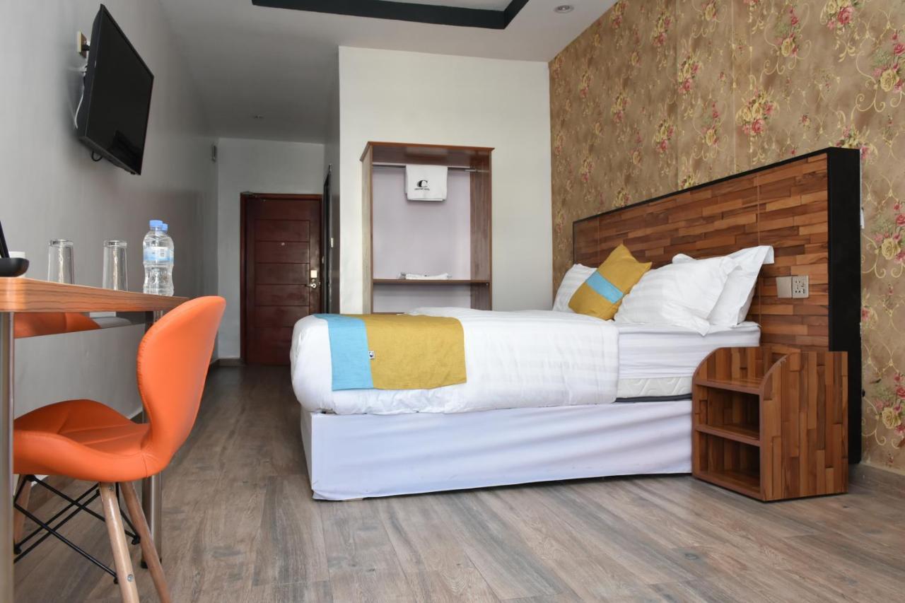 Centric Hotel Кигали Екстериор снимка